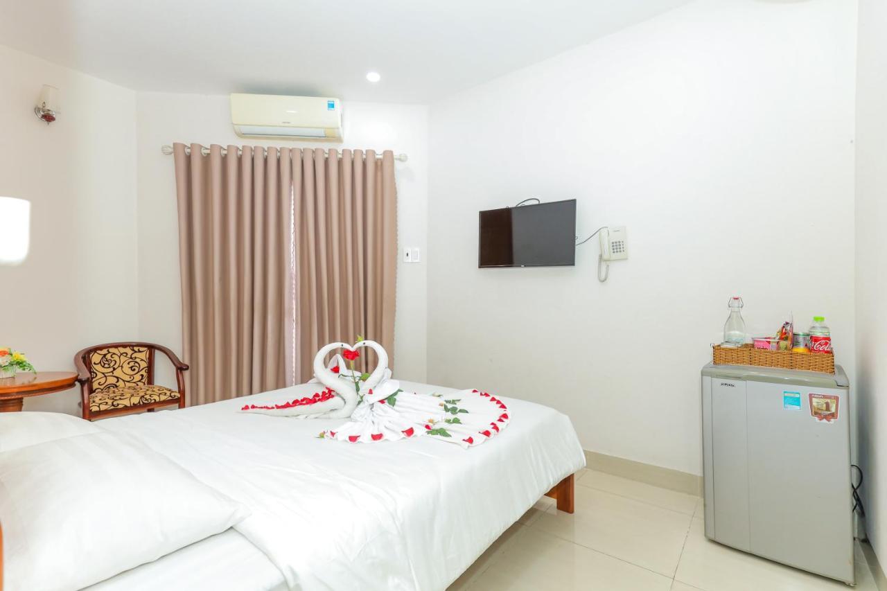 Khach San Ciao Quy Nhon Hotel ภายนอก รูปภาพ