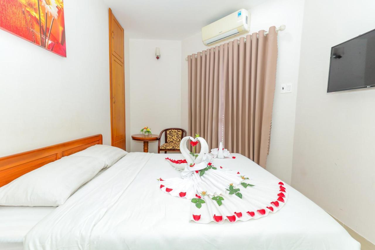 Khach San Ciao Quy Nhon Hotel ภายนอก รูปภาพ